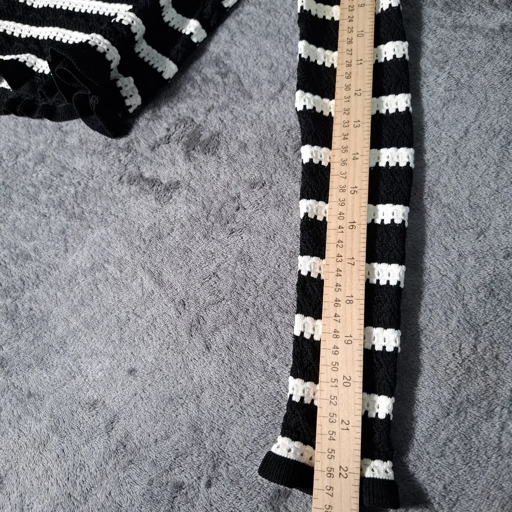 ZARA Black White Knitted Striped Cropped Long Sleeve Jumper, Size S